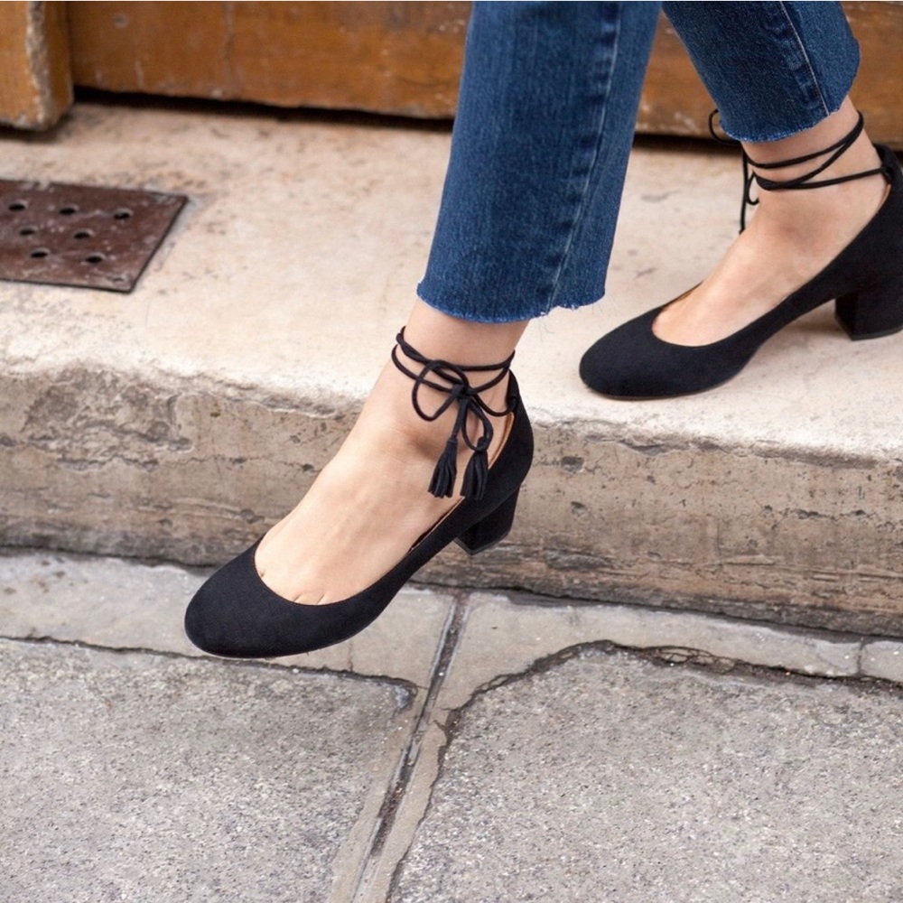 Sezane Valentina Suede Pumps